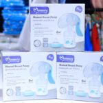Momeasy Manual Breast Pump (BPA-Free)