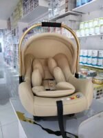 Luxury Gold Handle Carry Cot - Image 4